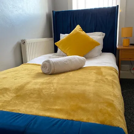 Manor Homes Bed & Breakfast