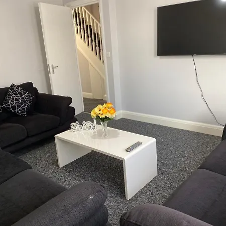 Manor Homes Bed & Breakfast London