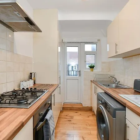 Plumstead Luxury