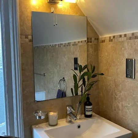Apartment Three-storey, Renovated 1890s Heritage In Spitalfields Market London