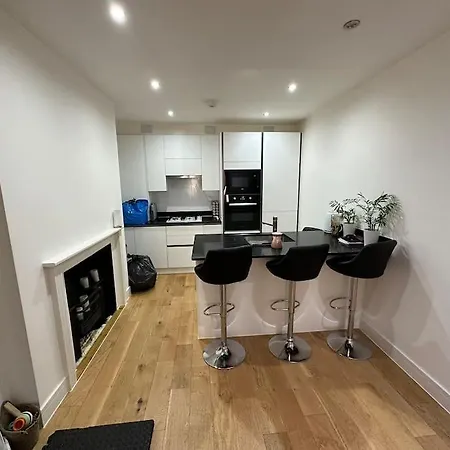 Apartment Massive Flat Near Greenwich Park London