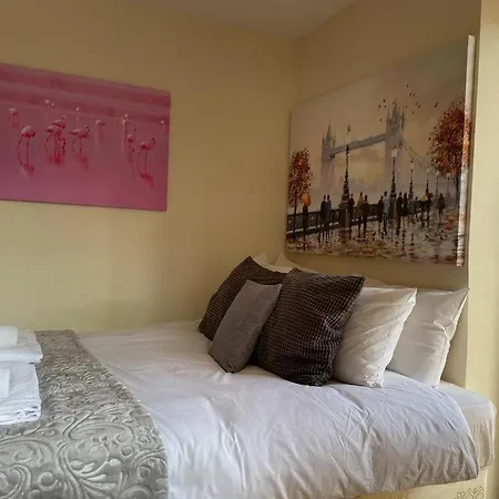 Amazing Studio In Ilford! Ilford