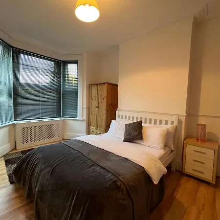 Entire Luxury 4 Bedroom Victorian House With 2 En-suite - Forest Hill,