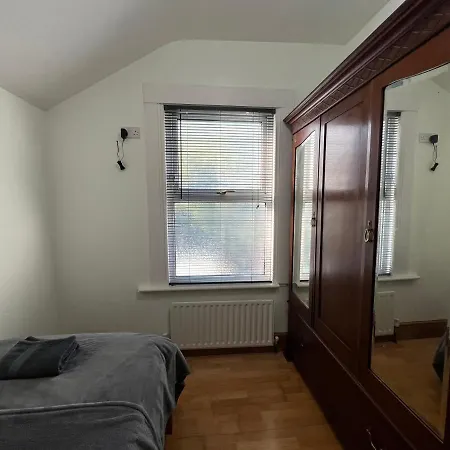 Entire Luxury 4 Bedroom Victorian House With 2 En-suite - Forest Hill, London