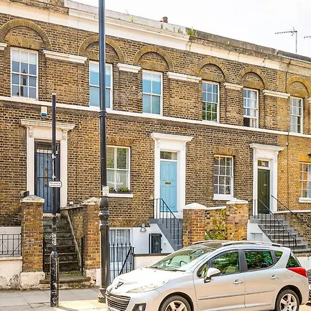 Luxury 1 Bed In East