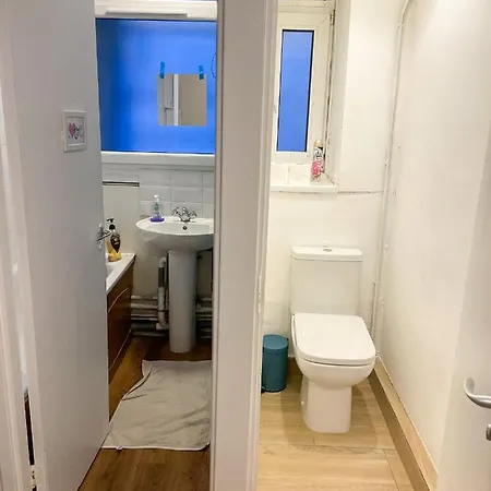 Flat 4, Kingsbury House Holiday home