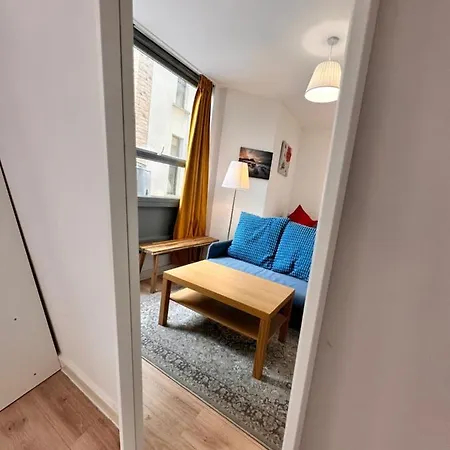2 Modern Double In The Heart Of Brick Lane * London