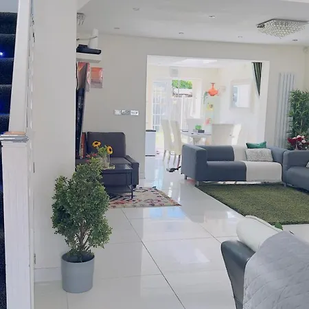 Barking Haven Retreat - Airport - Parking - Train Station * Barking (Greater London)