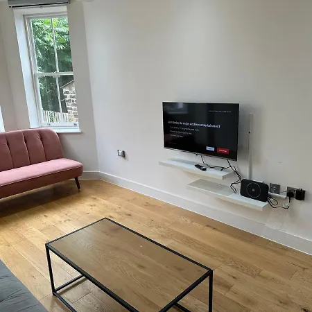 Massive Flat Near Greenwich Park *