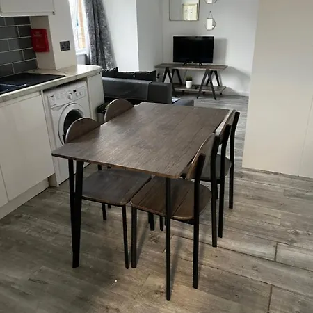 Lovely For 2 Or 4 People - Bermondsey * London