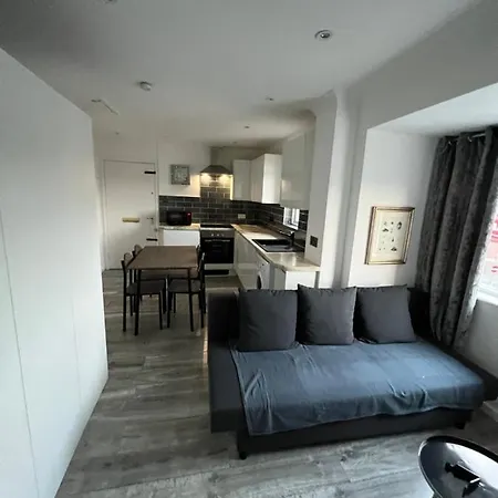 Lovely For 2 Or 4 People - Bermondsey Apartment London