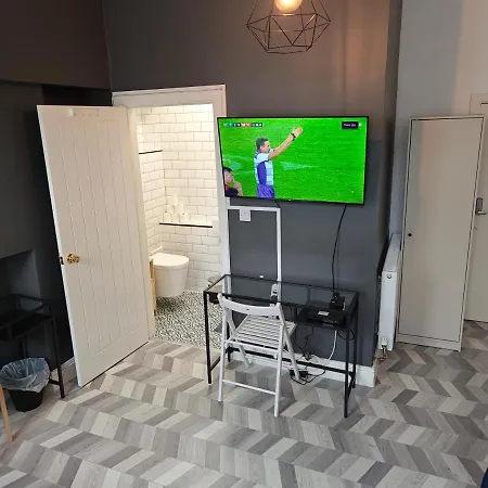 2 Bedroom 2 Bathroom In Old St - Shoreditch - Zone 1 *