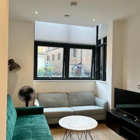 Luxury Modern 1 Bed * London