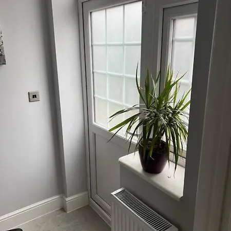 En-suite Double - Private Entrance & Free Parking West Drayton (Middlesex)