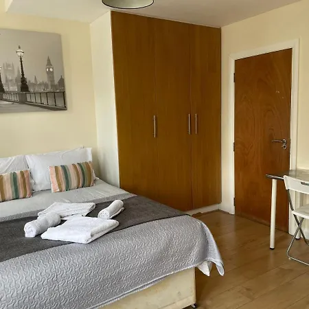 Amazing Studio In Ilford! Apartment Ilford