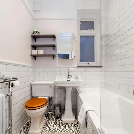 Stylish 1 Bdr Wcommunal Garden, Greenwich * London