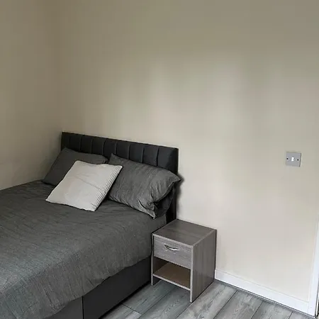 Eliane's Place X Проживание в семье *