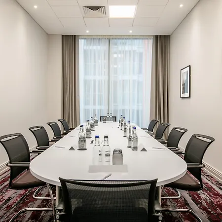 Crowne Plaza - Docklands By Ihg Hotel 4*