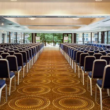 London Lock By Ihg Hotel Brentford
