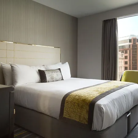 Saint 4* Londen