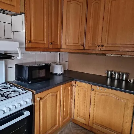 Congress Road Abbeywood Homestay *