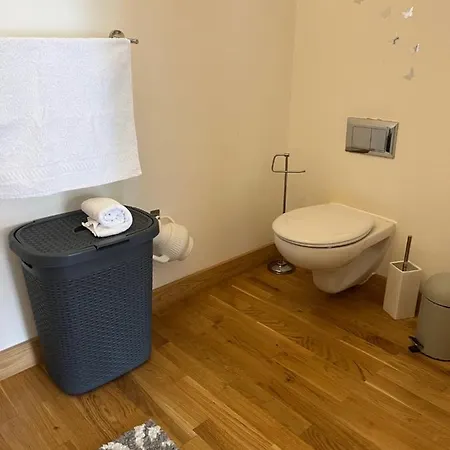 Apartment Two Double Bedroom Duplex Flat London