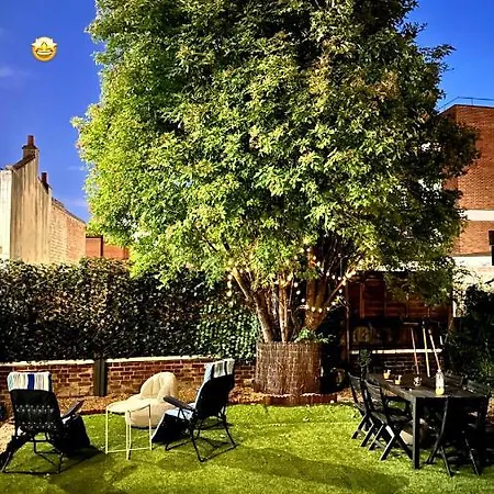 Shoreditch House *