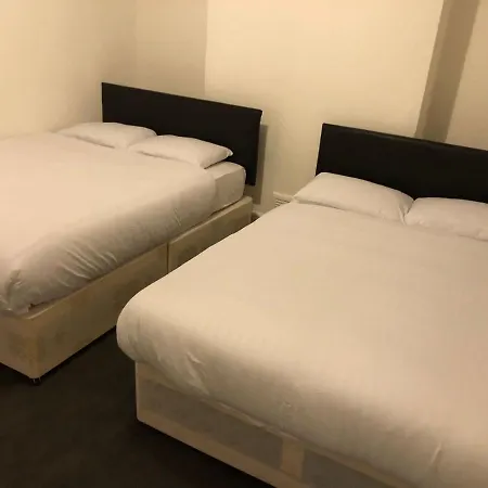 Apartament East 2 Bedroom Londyn