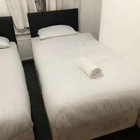 Apartament East 2 Bedroom *