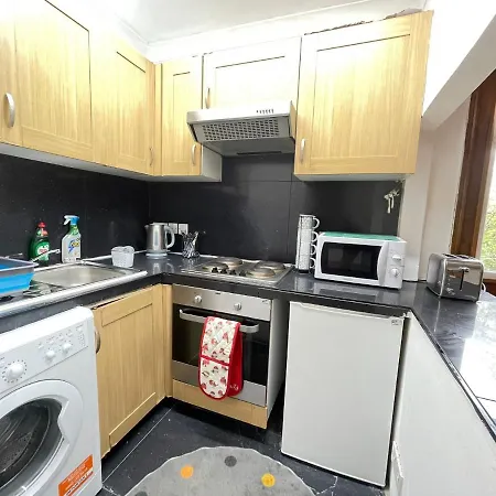Homestay Lovely With En-suite In Stratford London