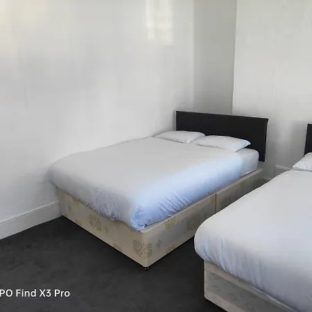East 2 Bedroom