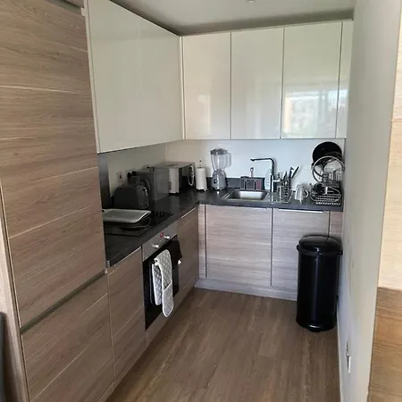 Apartment Luxury One Bedroom London