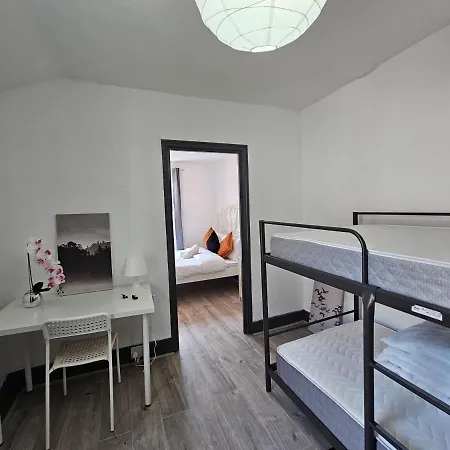 Homestay Family Near Queen Mary College London