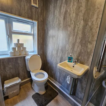Family Near Queen Mary College Homestay London