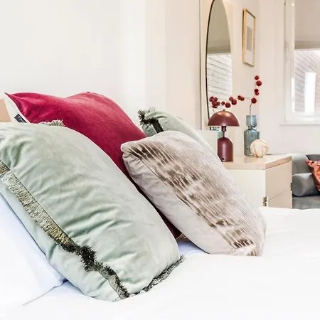 Bridge Penthouse - Luxury Apartament *