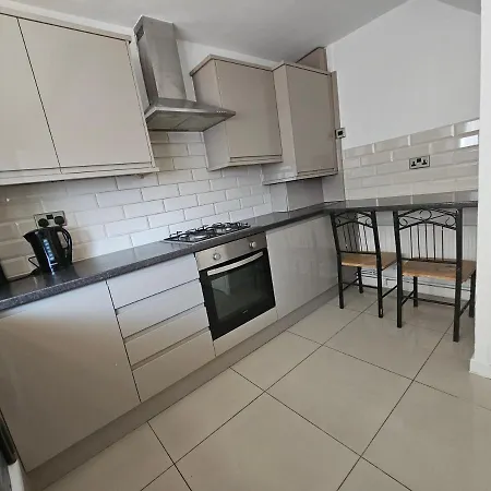 Homestay Towerhill *