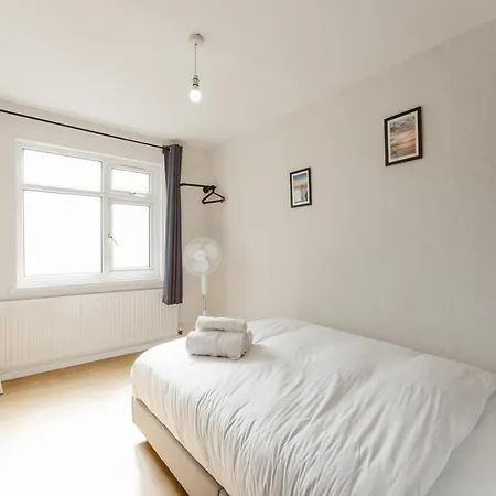 Leyton Comfy Double -50 Gasthof *