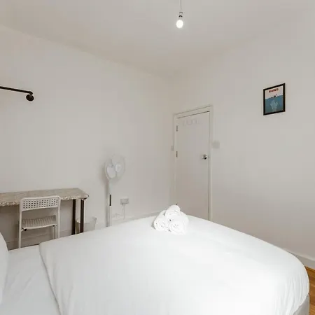 Leyton Comfy Double -50 Gasthof *