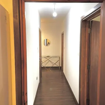Bow Apartment *