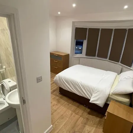 Beautiful Share 7 Of Double Bedroom House With Private Bathroom And Toilets * Bexleyheath