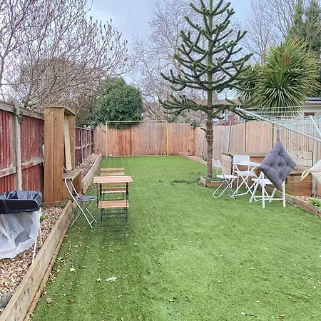Cozy En-suite Near Stratford London