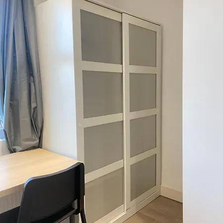 Guest house Cozy En-suite Near Stratford