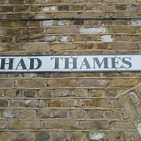 Apartment Pass The Keys Boutique Flat Near Tower Bridge And Tube London