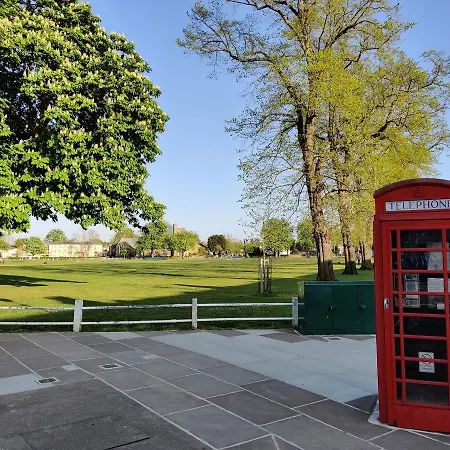 Twickenham By Charles Appartement Teddington