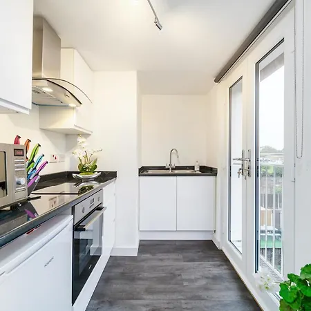 Twickenham By Charles Appartement