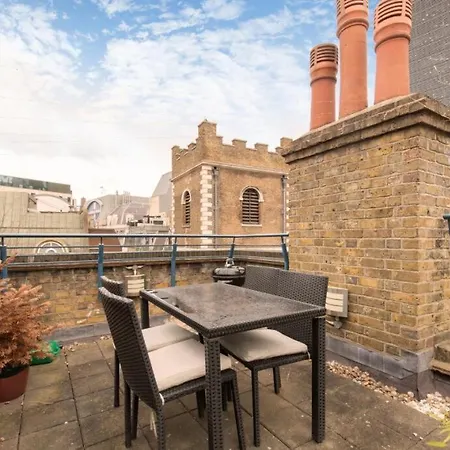 Apartment 1 Bed With Roof Terrace London