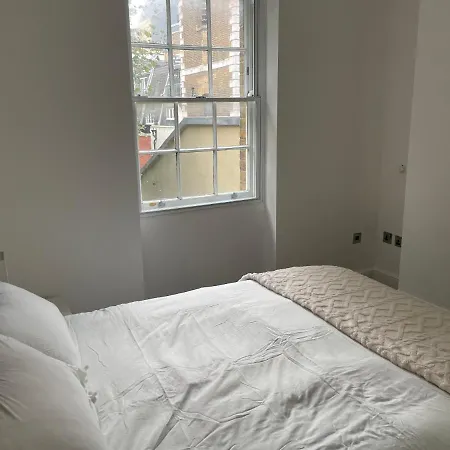 Apartment 1 Bed With Roof Terrace
