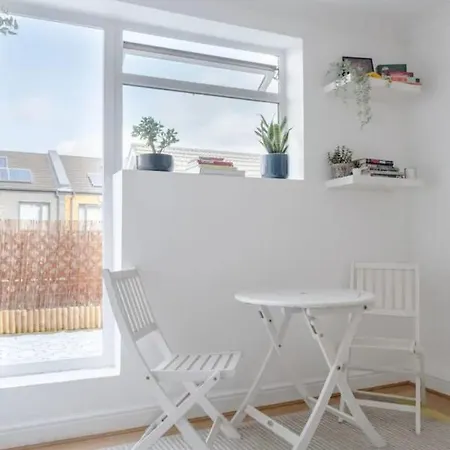 Stylish & Homely 1bd Flat - Walthamstow!