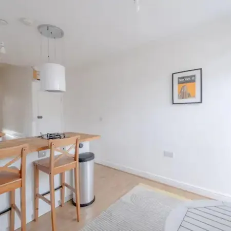 Stylish & Homely 1bd Flat - Walthamstow!