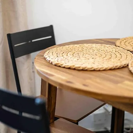 Cosy 2 Bed Flat In East London